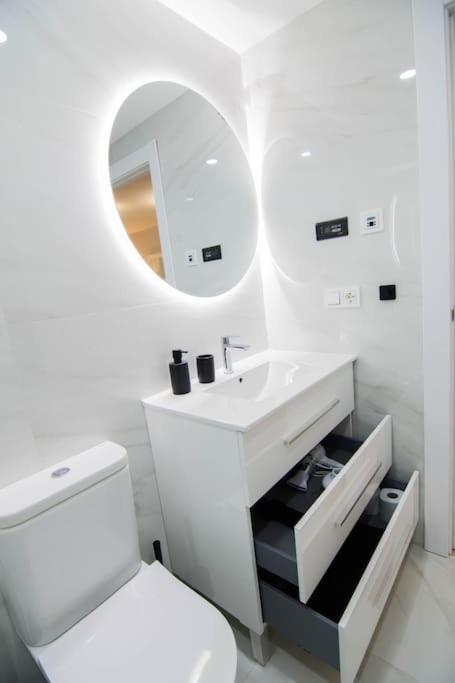 Luxury & Cosy City Center-Wifi Малага Екстер'єр фото
